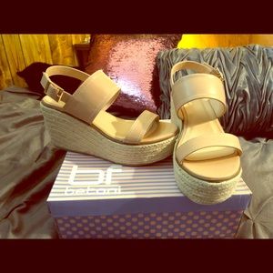BETONI brand boutique wedge sandals!!👠👠👠